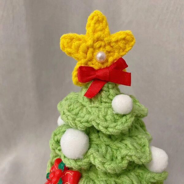 Woolen Crocheted Christmas Tree